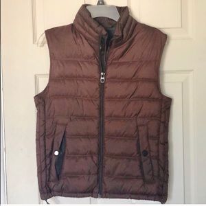 Zara man burgundy puffer vest